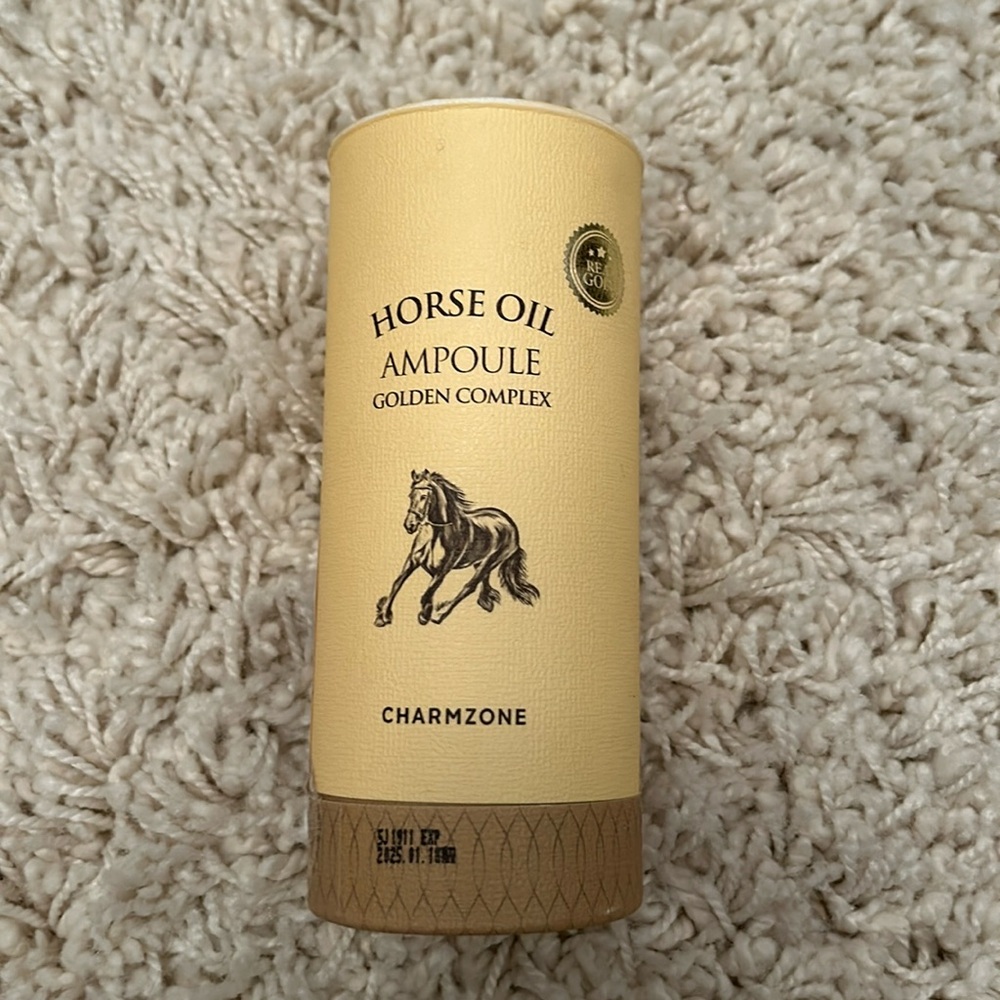 Charmzone Horse Oil Ampoule Golden Complex.